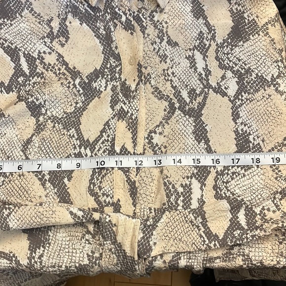 NWT viscose snakeprint dress - Picture 3 of 4